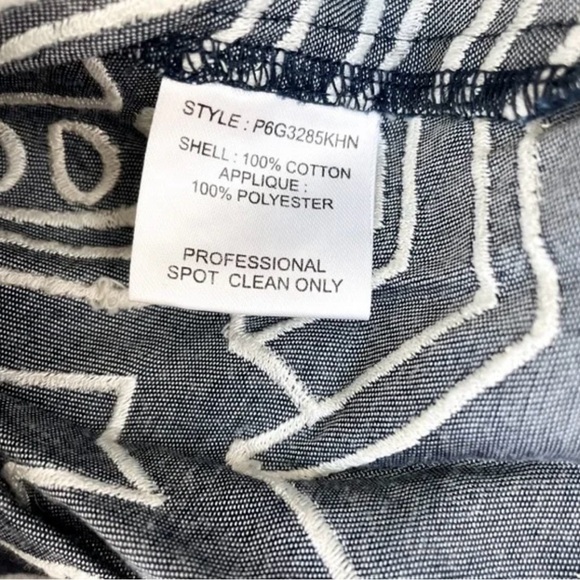 Parker Wyatt Eyelet Embroidered Denim Blue/Black S/SWomen’s Top/XS-Preowned Fast - Picture 15 of 16